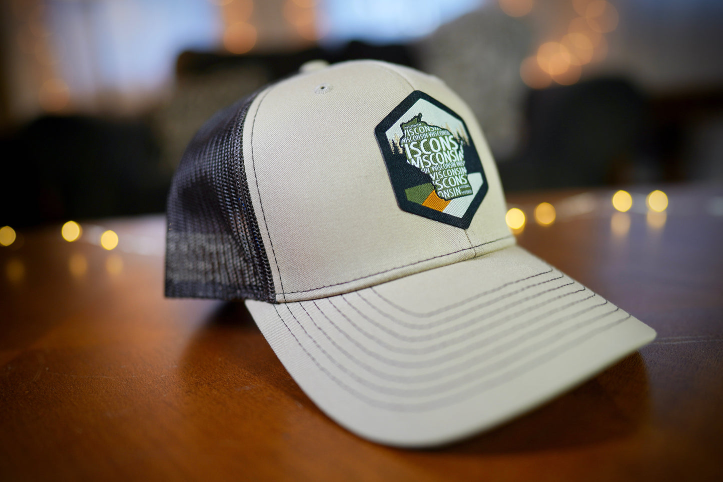 "Vintage Wisconsin" Design Trucker Hat (Coffee Mesh/ Khaki Fabric)
