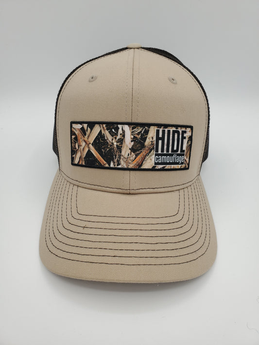 "Hide Camo Cornstalk" Design Trucker Hat (Coffee Mesh/ Khaki Fabric)