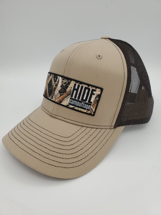 "Hide Camo Cornstalk" Design Trucker Hat (Coffee Mesh/ Khaki Fabric)