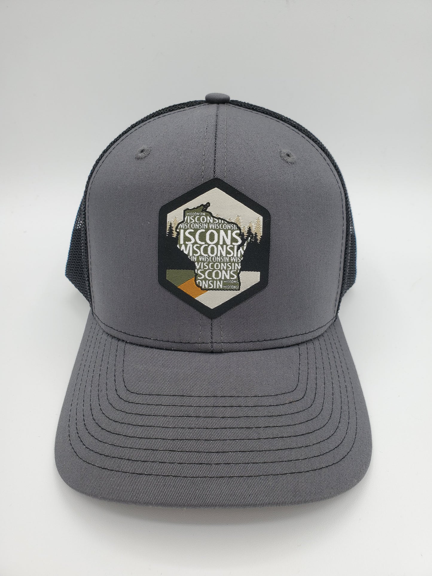 "Vintage Wisconsin" Design Trucker Hat (Black Mesh/ Charcoal Grey Fabric)