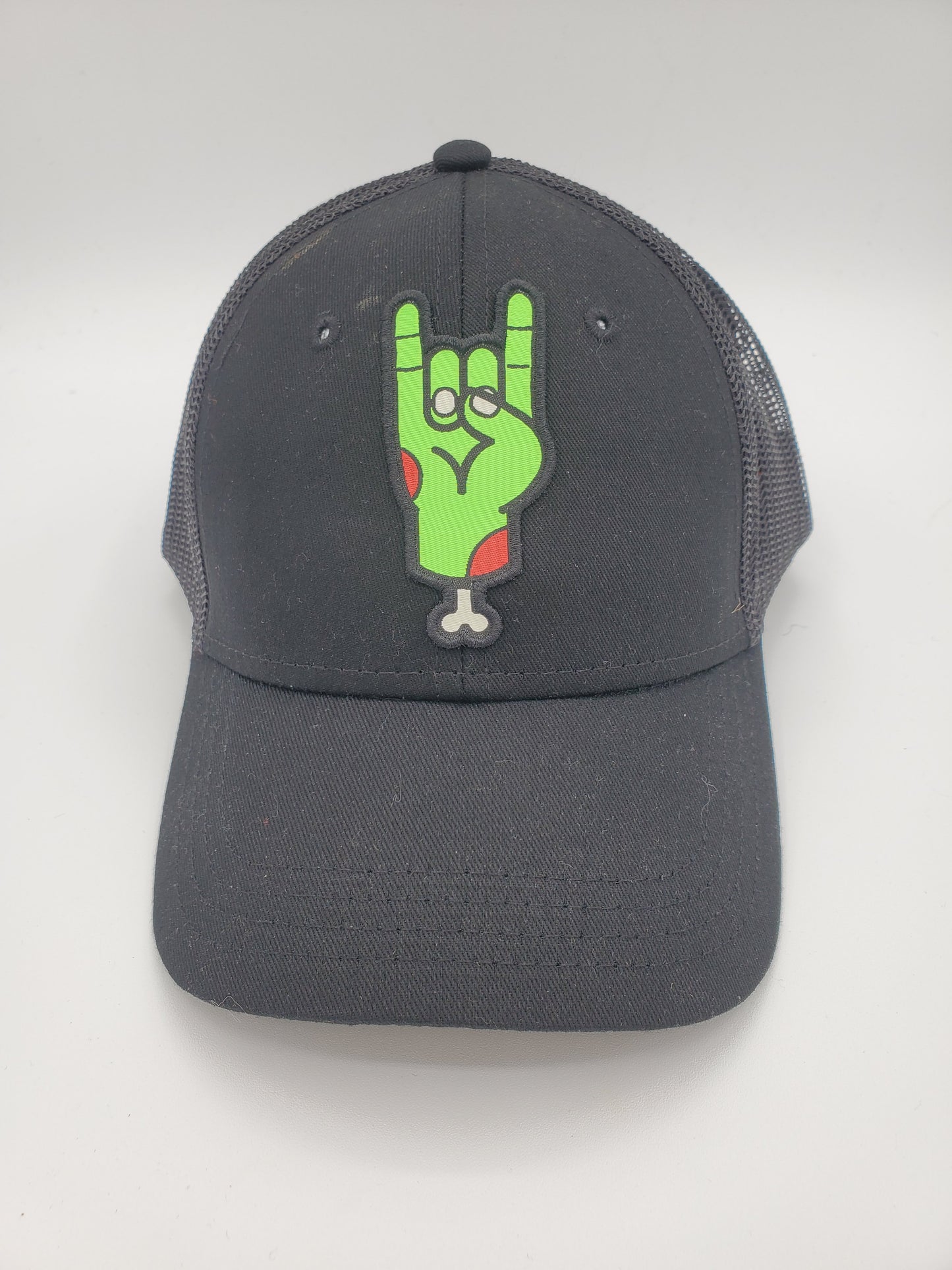 YOUTH "Zombie Rocker" Design Trucker Hat (Black Mesh/ Black Fabric)